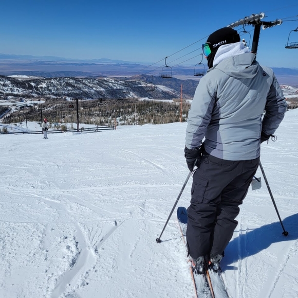 Meet your Posher, Adam - Picture 3 of 3